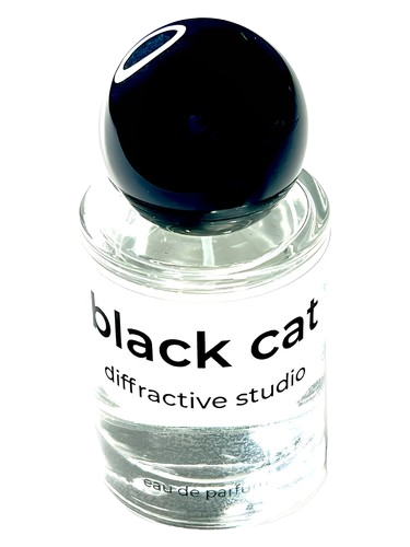 Diffractive Studio Black Cat